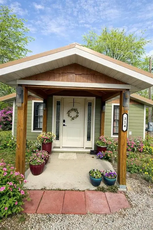 314 M- West 11th Street, Mountain Grove, MO 65711 - #1