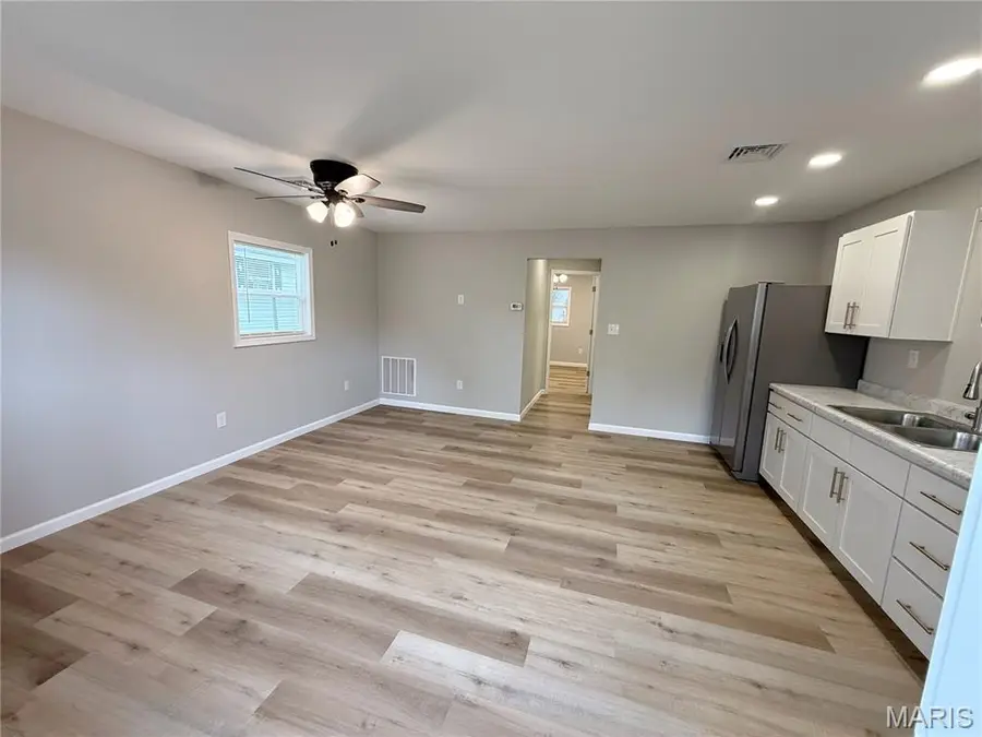 604 N Henderson Street #A&B, Salem, MO 65560 - #2