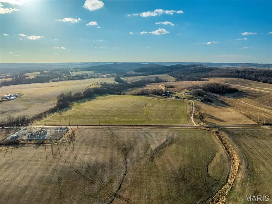 11742 Highway D, Louisiana, MO 63353 - #3