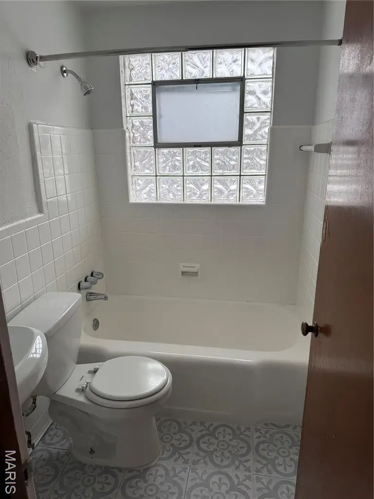 835 Fontaine Place, Saint Louis, MO 63137 - #3