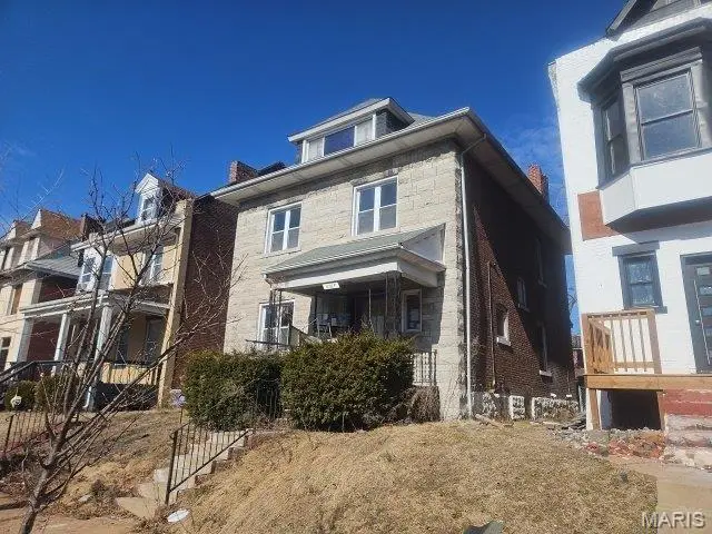 5165 Maple Avenue, Saint Louis, MO 63113 - #2