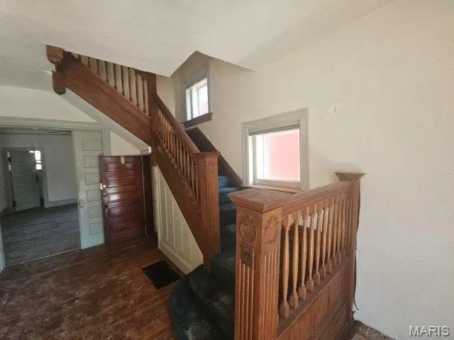 5165 Maple Avenue, Saint Louis, MO 63113 - #3