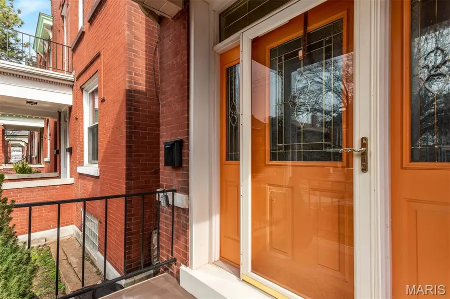 2630 Arkansas Avenue, Saint Louis, MO 63118 - #3