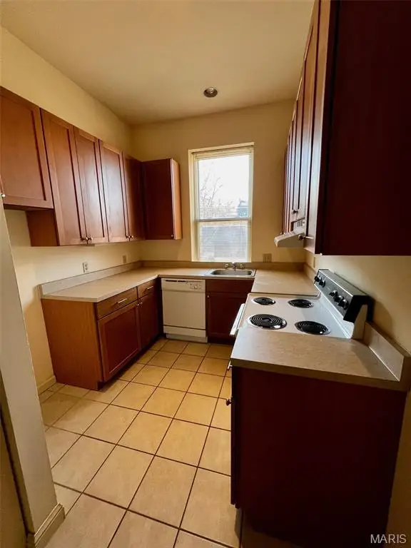 2307 S 10th Street, Saint Louis, MO 63104 - #2