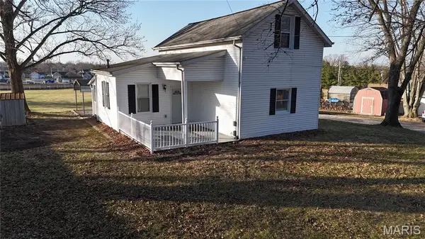 2020 Lebanon Avenue, Belleville, IL 62221