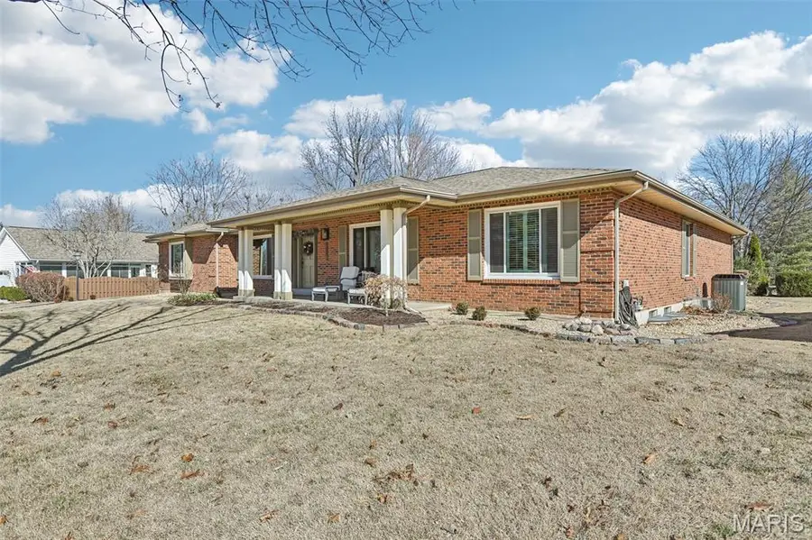 1128 Black Forest Drive, Saint Charles, MO 63301 - #2