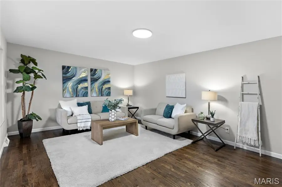 728 Clarence Drive, Saint Charles, MO 63301 - #3