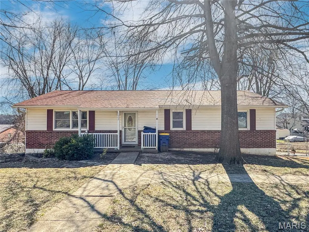 1002 Marilyn Court, Washington, MO 63090 - #1