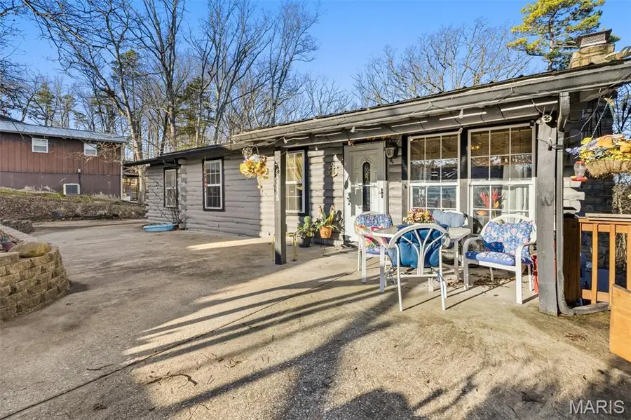 13235 Lakeview Dr, Ste Genevieve, MO 63670 - #2