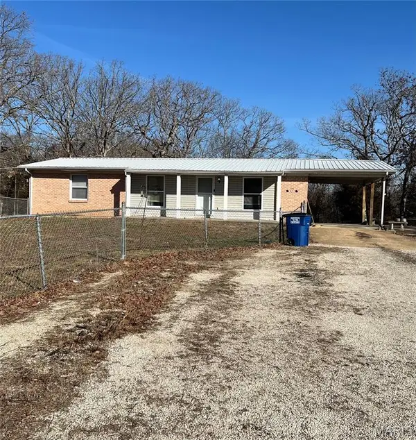 1675 Peacock Road, St Clair, MO 63077