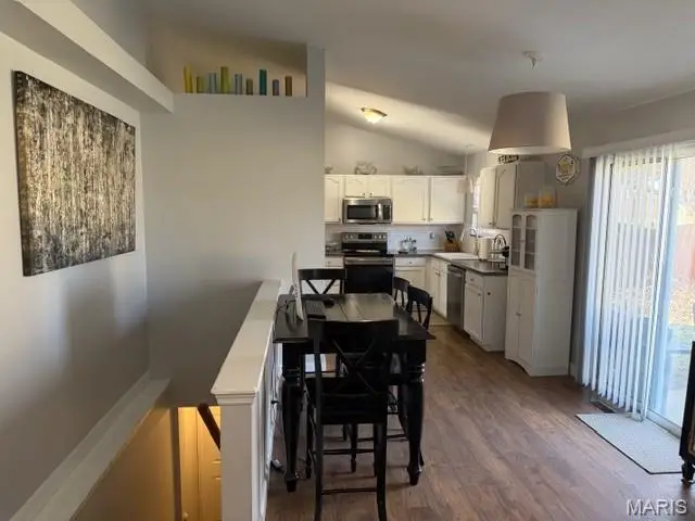 7 Butternut Stage Court, Saint Peters, MO 63376 - #3