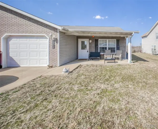 16825 Huntington Lane #B, St Robert, MO 65584