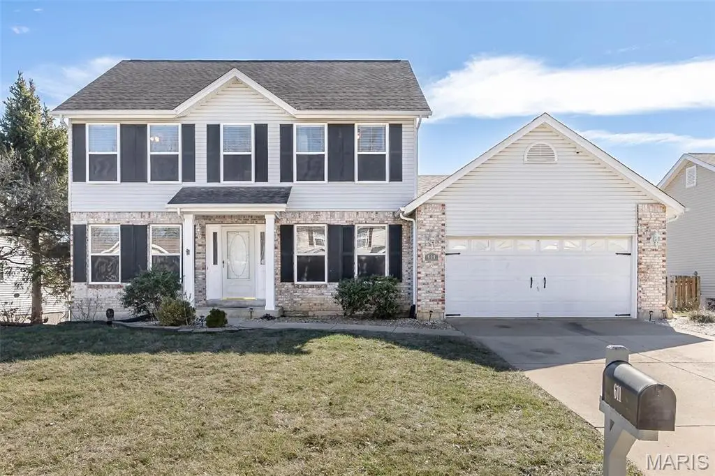 611 Bennington Drive, Saint Charles, MO 63304 - #1