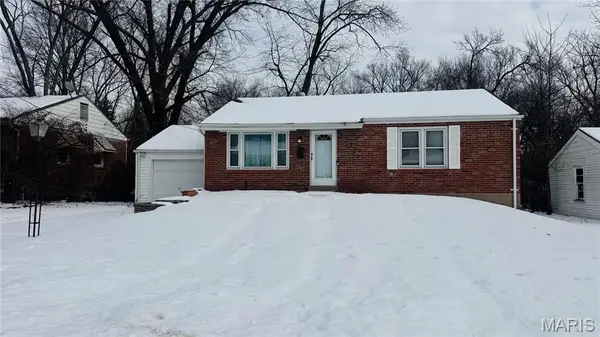 220 S Marguerite Avenue, St Louis, MO 63135