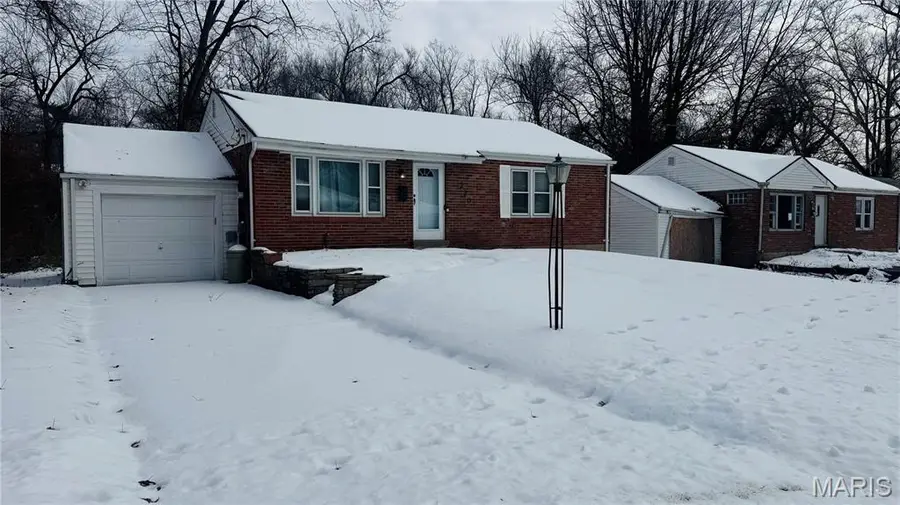 220 S Marguerite Avenue, Saint Louis, MO 63135 - #2