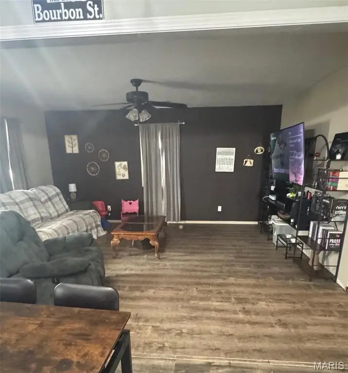 728 N Locust Street, Dexter, MO 63841 - #2