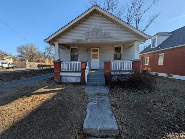 408 S 15th Street, Belleville, IL 62220