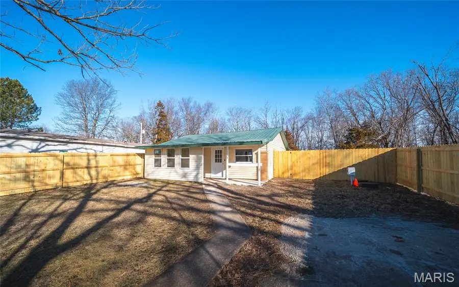 15775 Hallmark Lane, Saint Robert, MO 65584 - #3