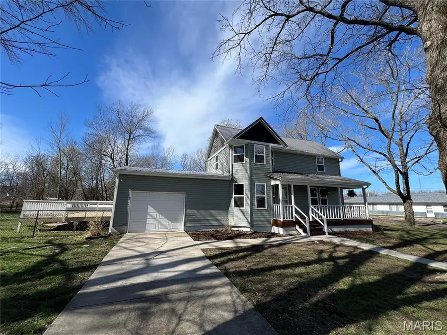 300 S Bourbeuse Street, Saint James, MO 65559 - #3