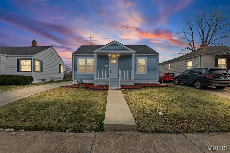 2604 E 27th Street, Granite City, IL 62040 - #2