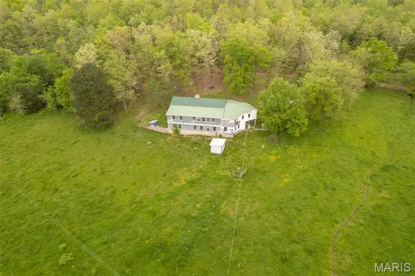5754 Wayne 421, Mill Spring, MO 63952