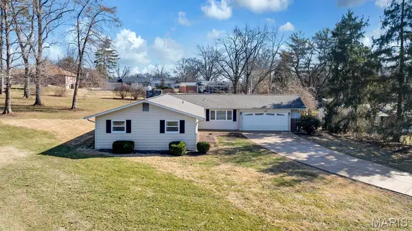 288 Geremma Drive, Ballwin, MO 63011