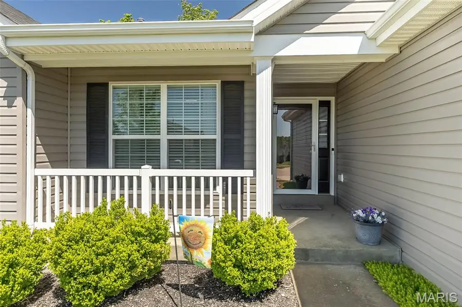 162 Hidden Bluffs Drive, Lake Saint Louis, MO 63367 - #3