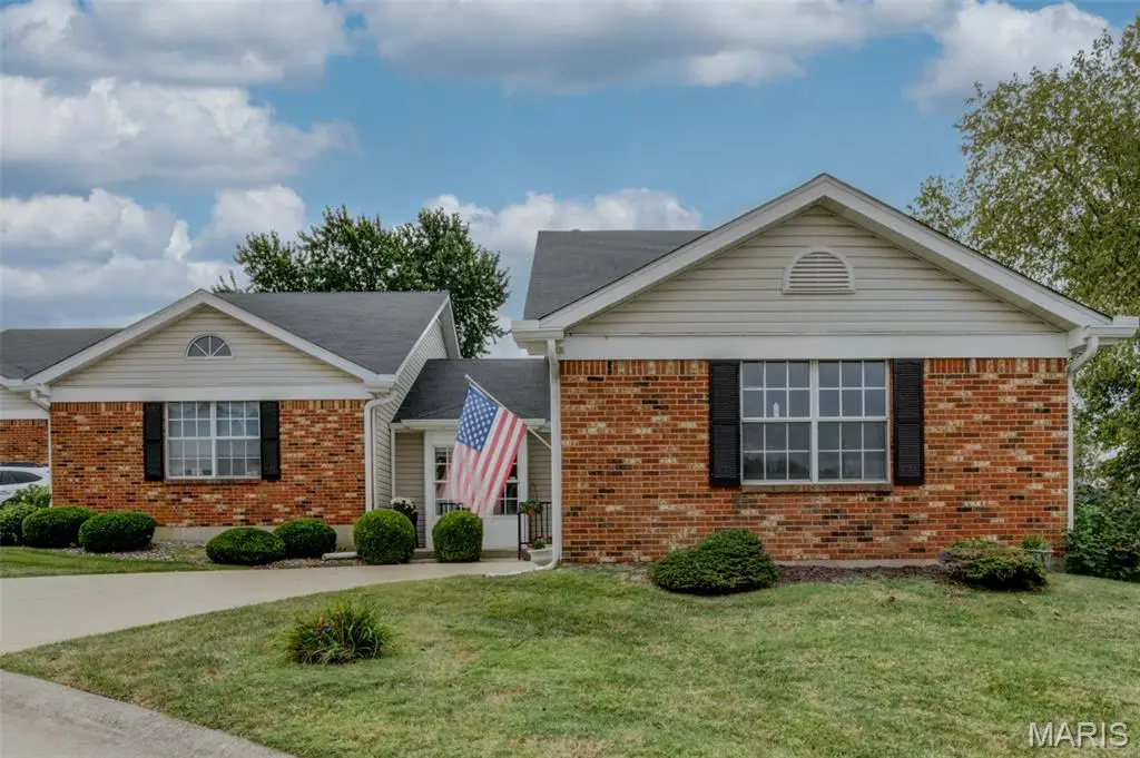1647 Chapman Court, Saint Charles, MO 63303 - #1