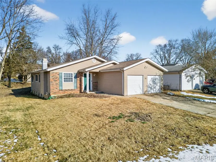 34 Southwinds Drive, Saint Peters, MO 63376 - #2