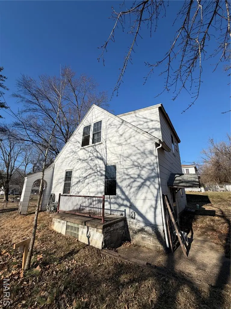 1434 1st Avenue, Fairview Heights, IL 62208 - #2