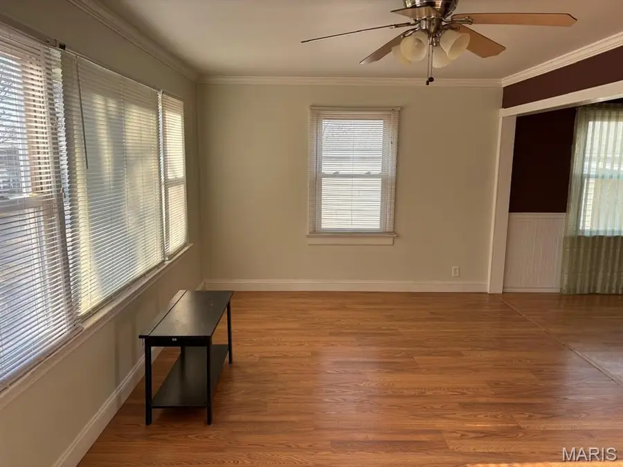 1219 Esquire Drive, Bellefontaine Neighbors, MO 63137 - #3