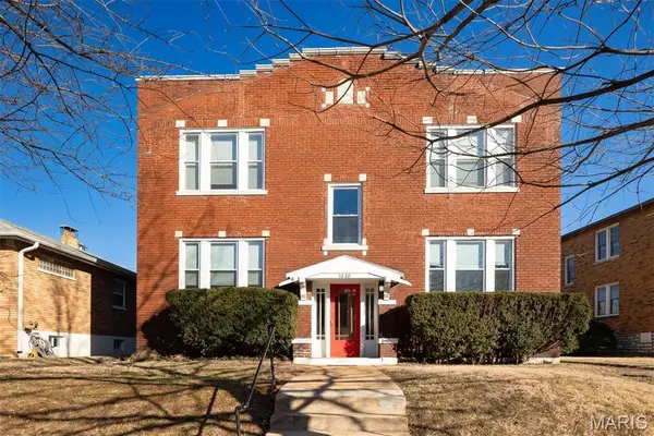 1030 Commodore Drive, Richmond Heights, MO 63117