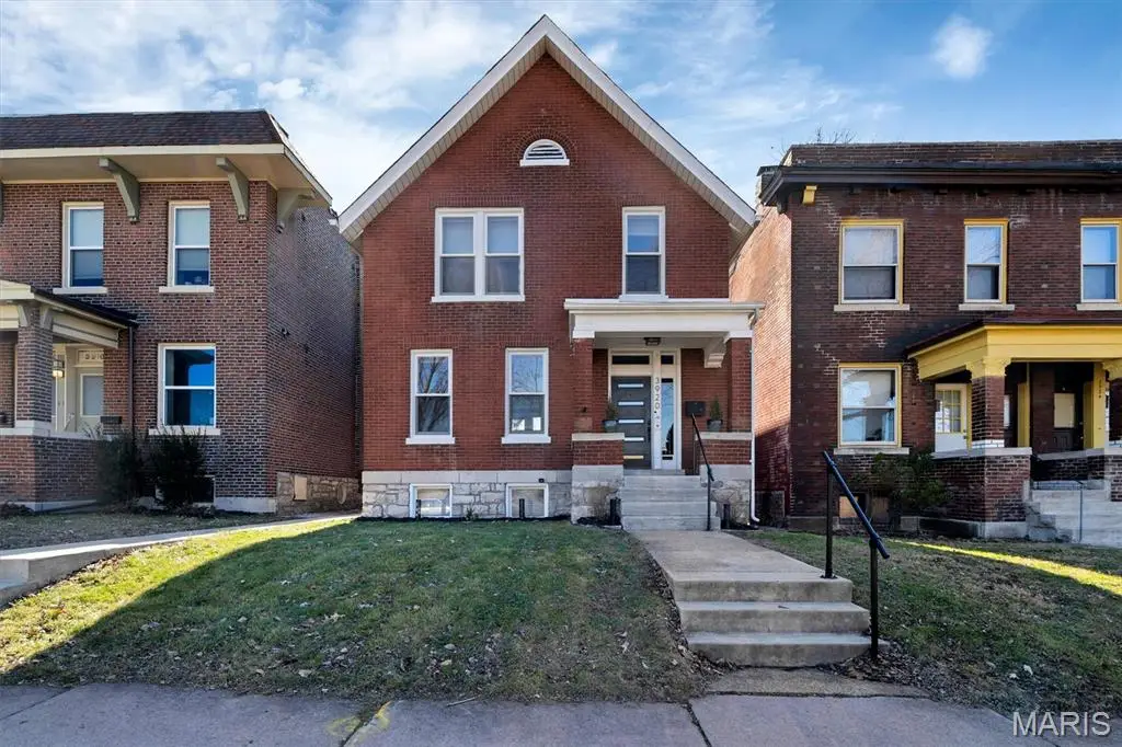 3920 Detonty Street, Saint Louis, MO 63110 - #1