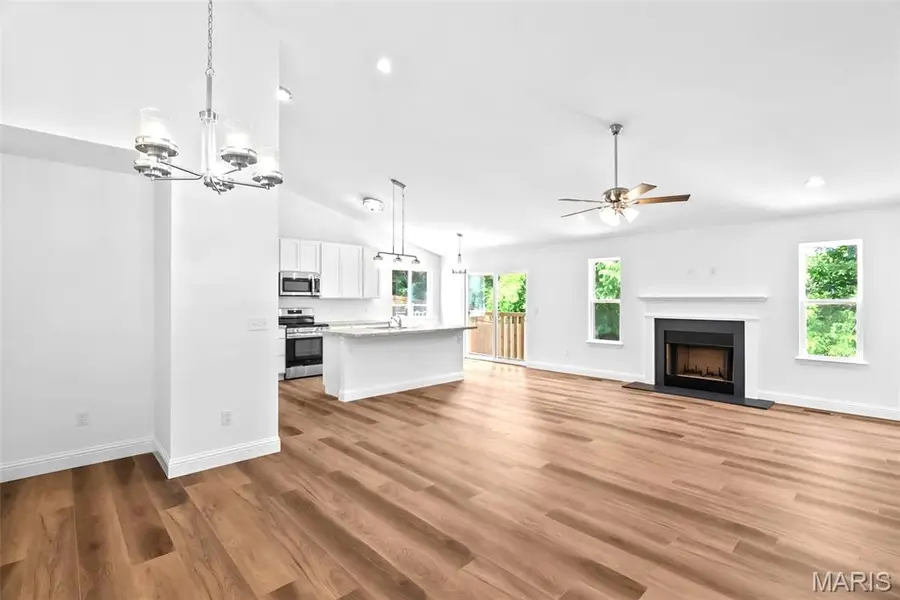 9551 Easy Street, Hillsboro, MO 63050 - #2