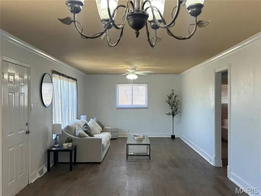 390 Highway Drive, Saint Clair, MO 63077 - #3