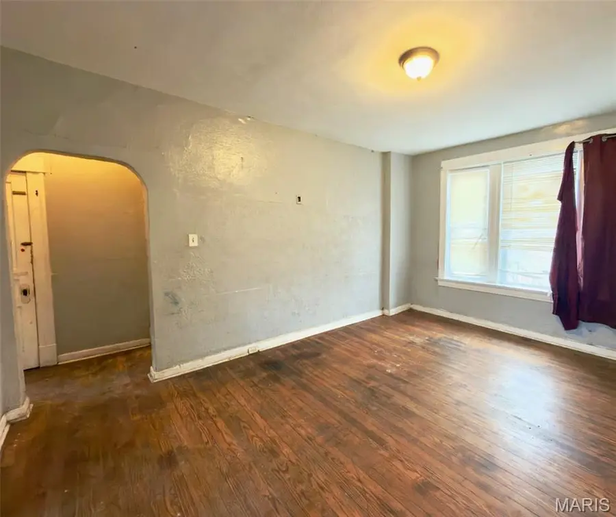 3740 Meramec Street, Saint Louis, MO 63116 - #3