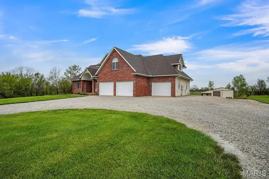 6125 Moro Road, Moro, IL 62067 - #2
