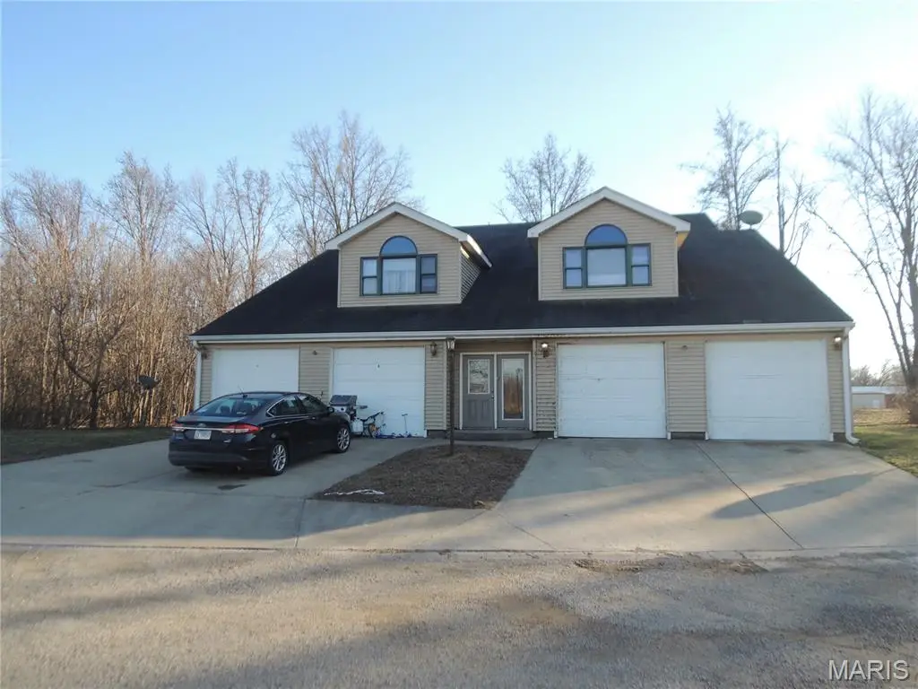 35 Saint Thomas Avenue, Keyesport, IL 62253 - #1