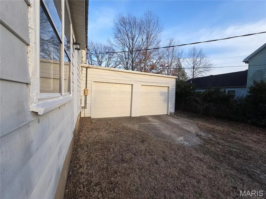 712 N Main Street, Marissa, IL 62257 - #3