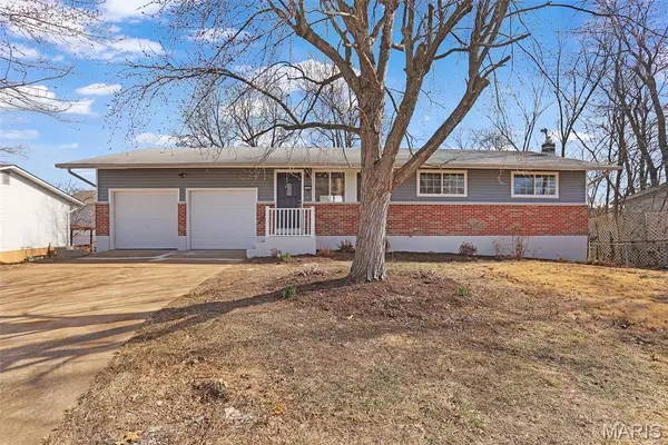 1006 Paula Drive, Arnold, MO 63010