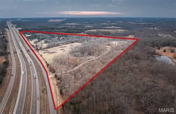 1329 N Service Rd E, Sullivan, MO 63080