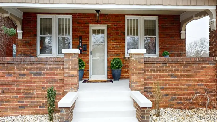 229 Commercial Street, Edwardsville, IL 62025 - #3