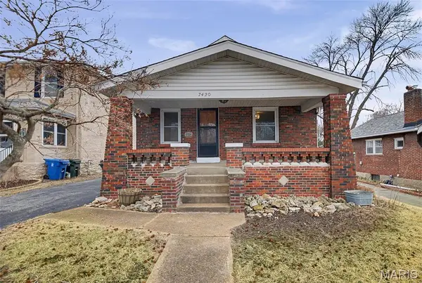 7420 Wise Avenue, St Louis, MO 63117