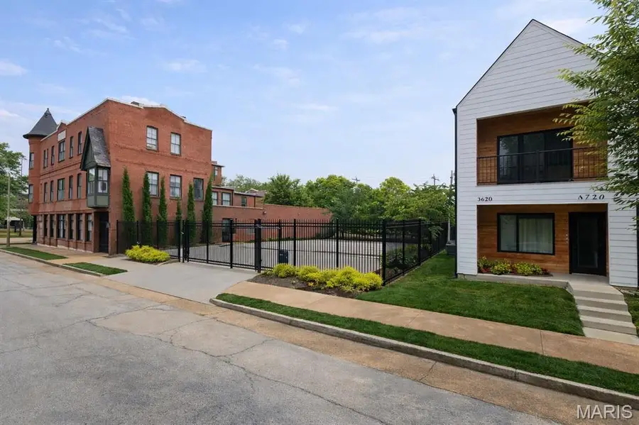 3600 Texas Avenue, Saint Louis, MO 63118 - #2