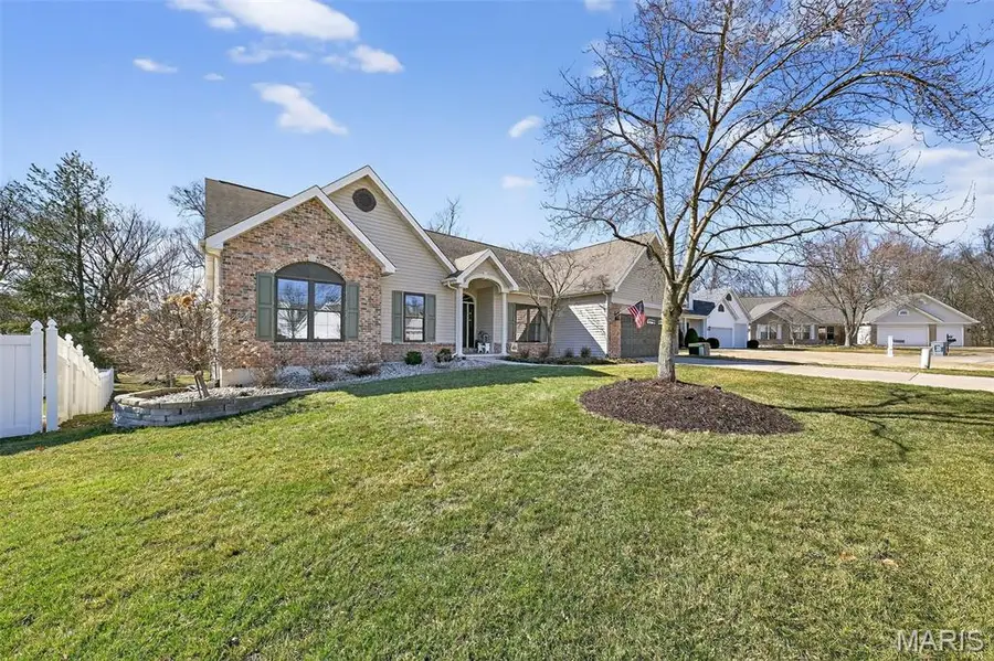 26 Dalton Valley Drive, Saint Peters, MO 63376 - #2