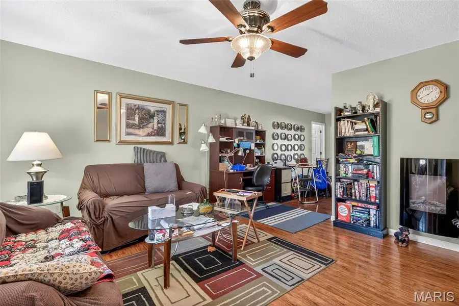 333 Kenwood Street, Farmington, MO 63640 - #2