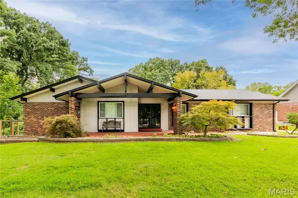 12780 Verwood Drive, Florissant, MO 63033