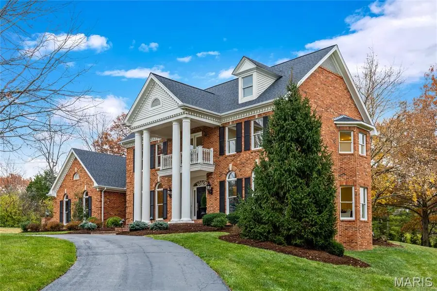 822 Town And Country Estates Drive, Town And Country, MO 63141 - #2