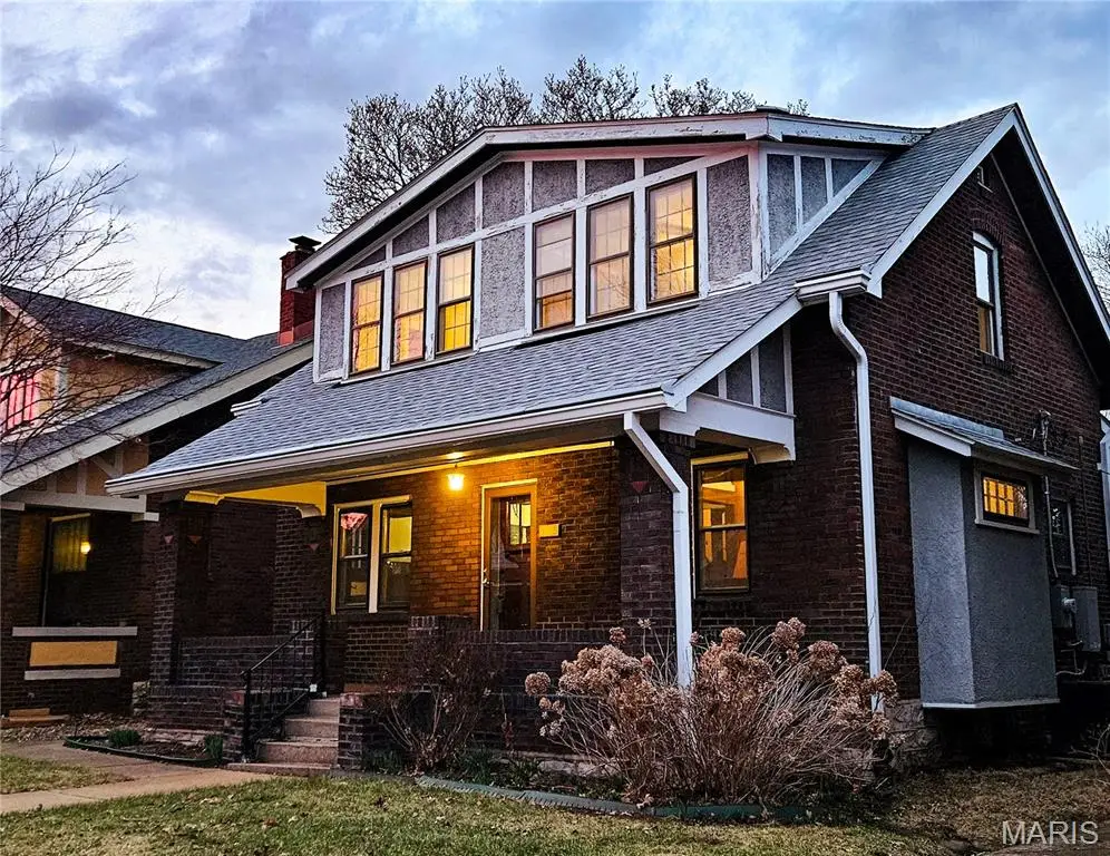 4015 Magnolia Place, Saint Louis, MO 63110 - #1
