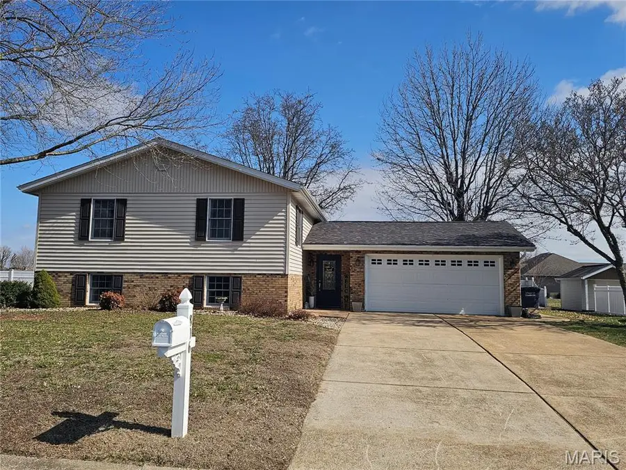 806 Windy Way, Steeleville, IL 62288 - #3